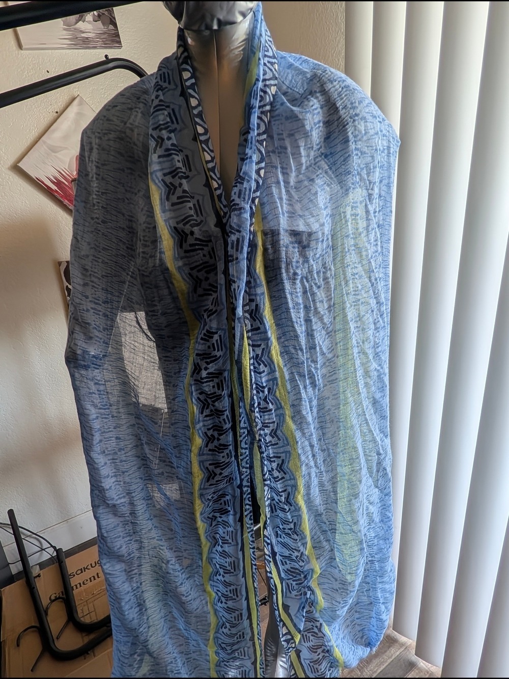 scSrf Sale ❤️7 For $35:  Lightweight Blue & Lime Patterned Scarf - Picture 5 of 5